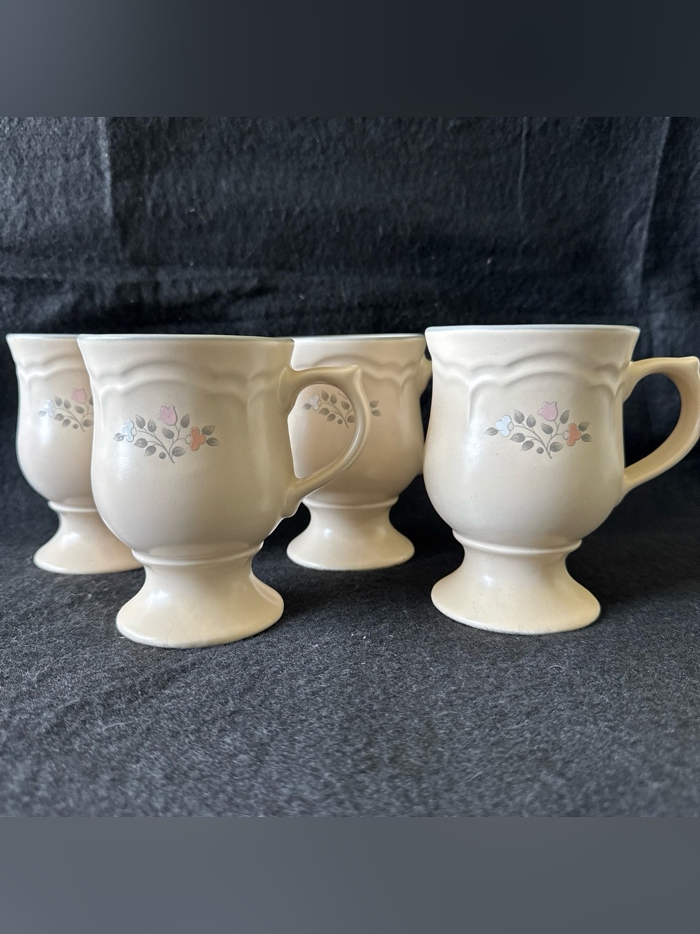 Pfaltzgraff Remembrance Pedestal Footed Coffee Mugs Set of 4 Vintage Stonewear